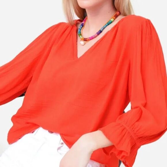 NWT Velvet by Graham  Spencer Dita Top in Cardinal - Picture 4 of 10